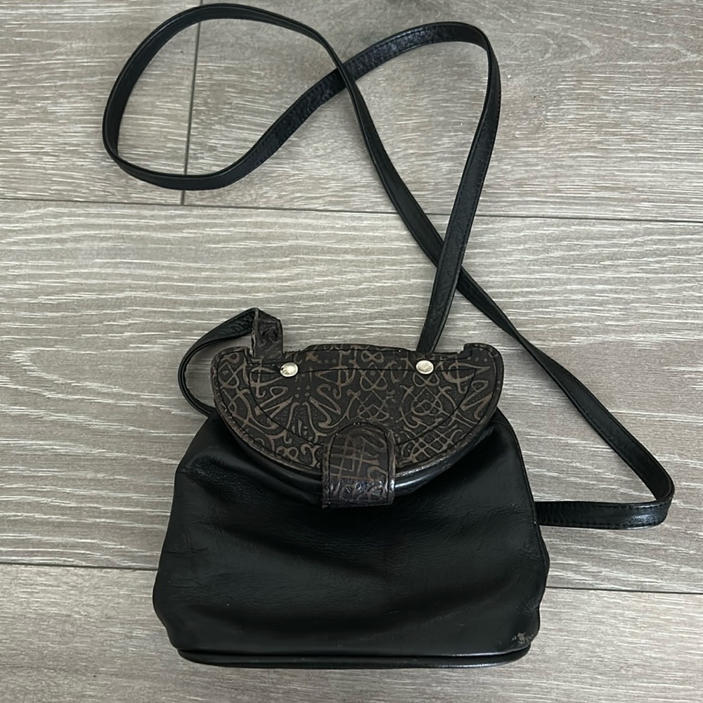 VINTAGE MAXX NEW YORK MINI BLACK LEATHER CROSSBODY